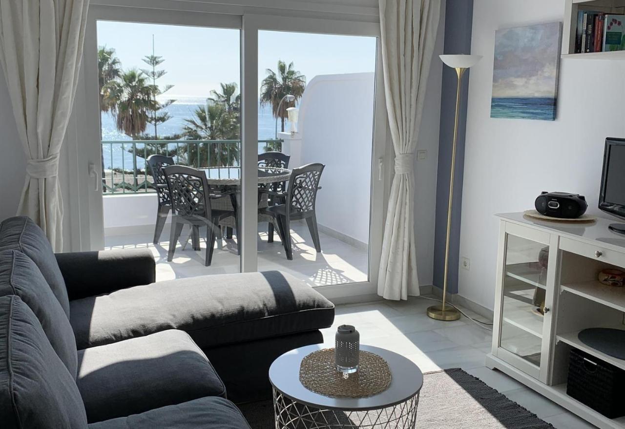 Lovely Apartment At The Beach Nerja Exterior foto