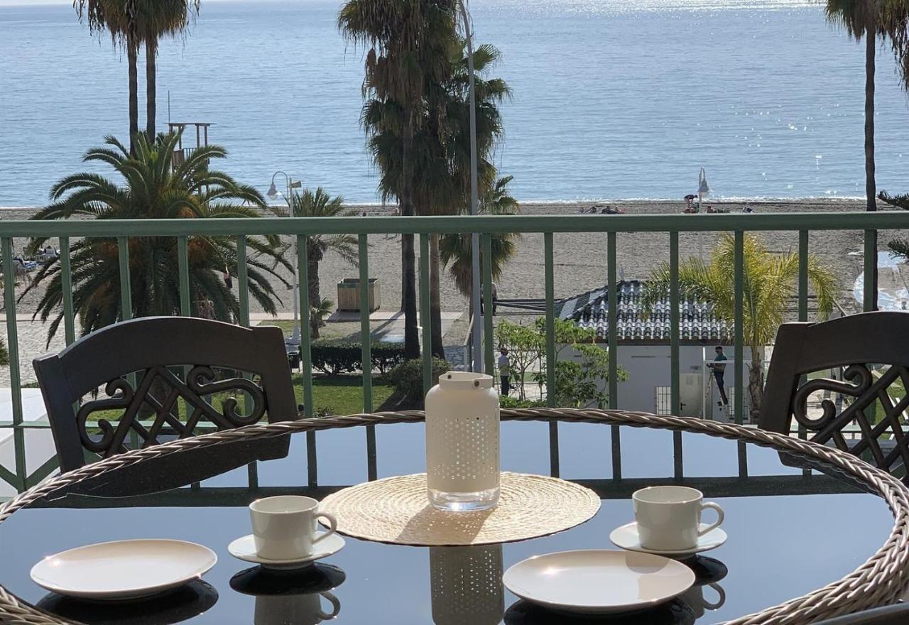 Lovely Apartment At The Beach Nerja Exterior foto