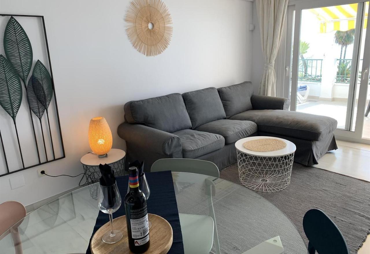 Lovely Apartment At The Beach Nerja Exterior foto